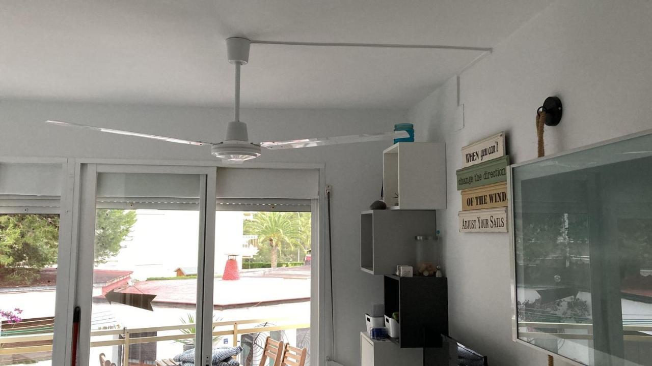Beach-Lovers - Apartamento 1Era Linia Mar Miami Playa Bagian luar foto
